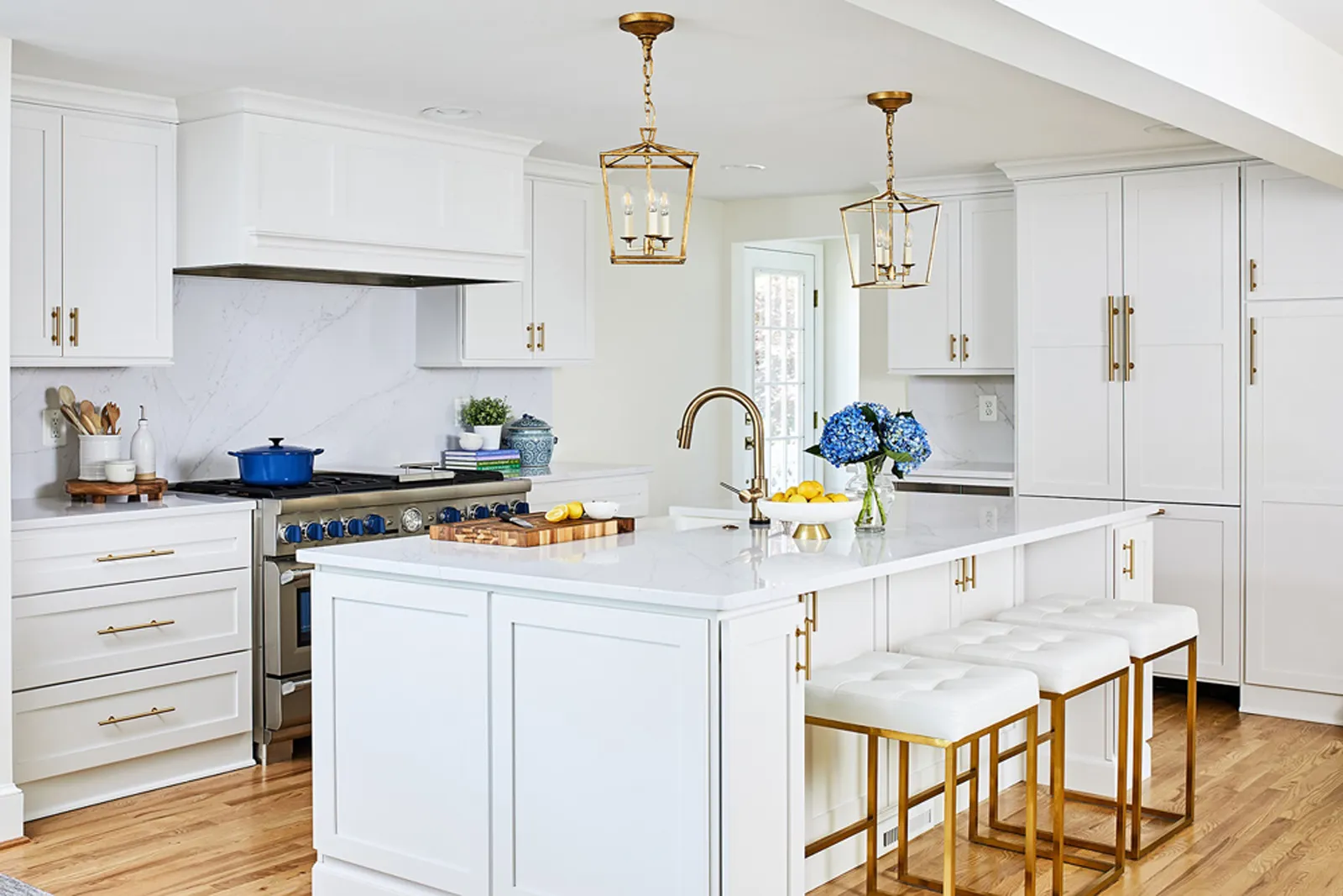 For Housecleaning Bathroom Furniture Suppliers White Quartz Stone by AllandCabinet 2
