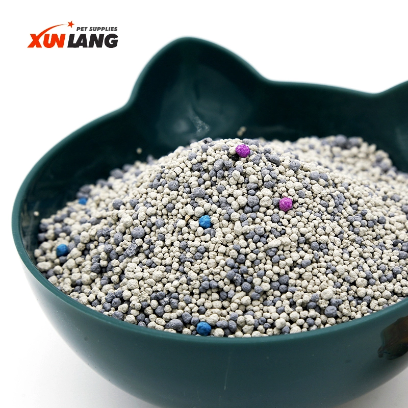 Arena para gatos esférica de la bentonita con el aglutinamiento fuerte XB de la fábrica activada del carbón el 1-3Mm del OEM4 1