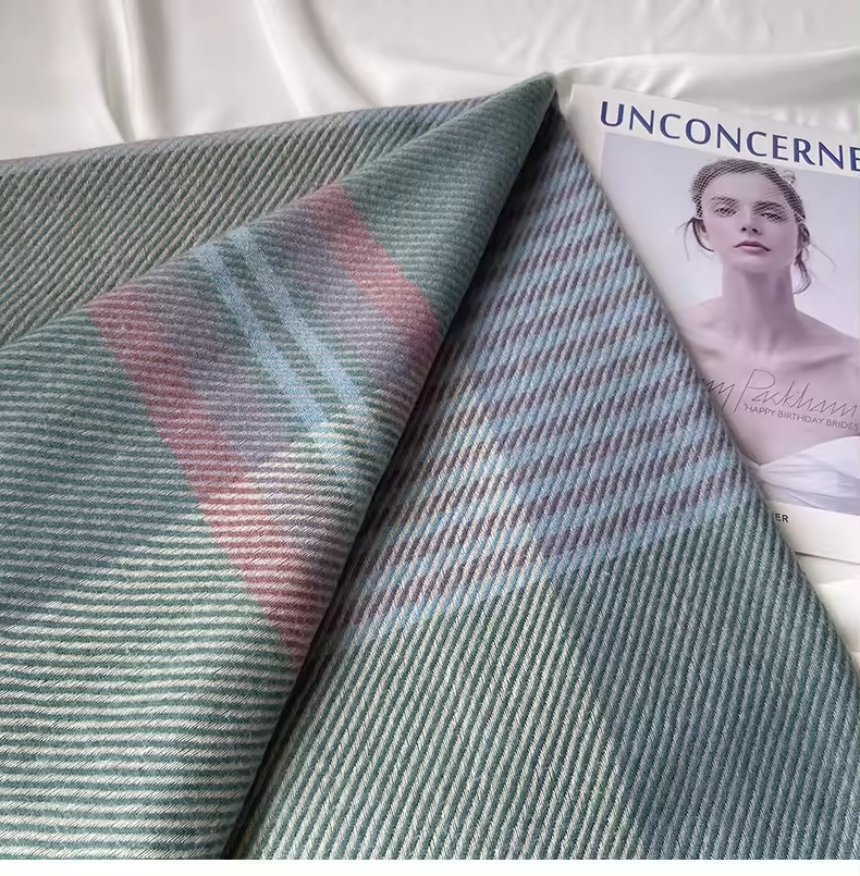 Individuelles Halstuch aus Fuanger-Manufaktur 5