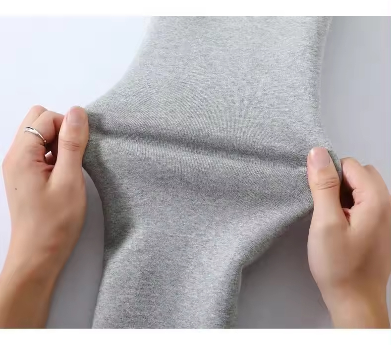 Kostengünstige Damensocken im Großhandel von Fuanger Company 4