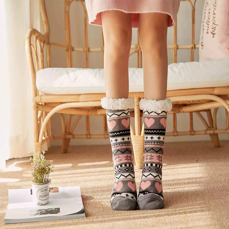 Bedruckte Herzstreifen Großhandel für Wintersocken - Fuanger Clothing 5