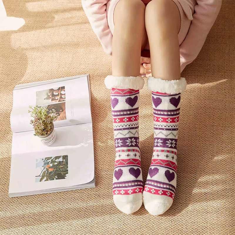 Bedruckte Herzstreifen Großhandel für Wintersocken - Fuanger Clothing 6