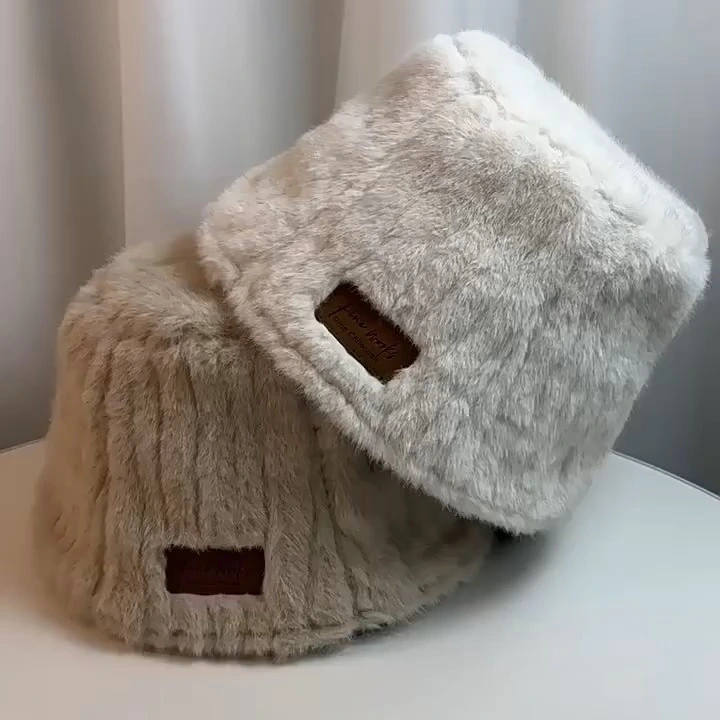 2025 IMITACIÓN DE AUTORM Mink Fur Bucket Hat con logotipo personalizado 1