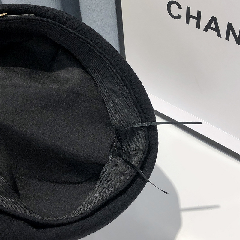 Women's Retro Fashion Beret with New Belt Buckle Decoration 8