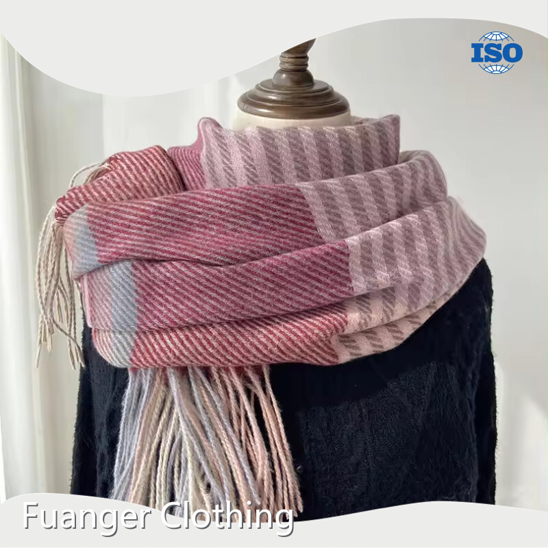 Individuelles Halstuch aus Fuanger-Manufaktur 1