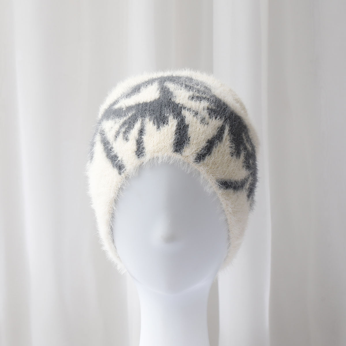 Heiße verkaufende warme Strickmütze für Herbst und Winter, Outdoor-Plüschmütze ohne Krempe, Fischermütze nach Maß 11