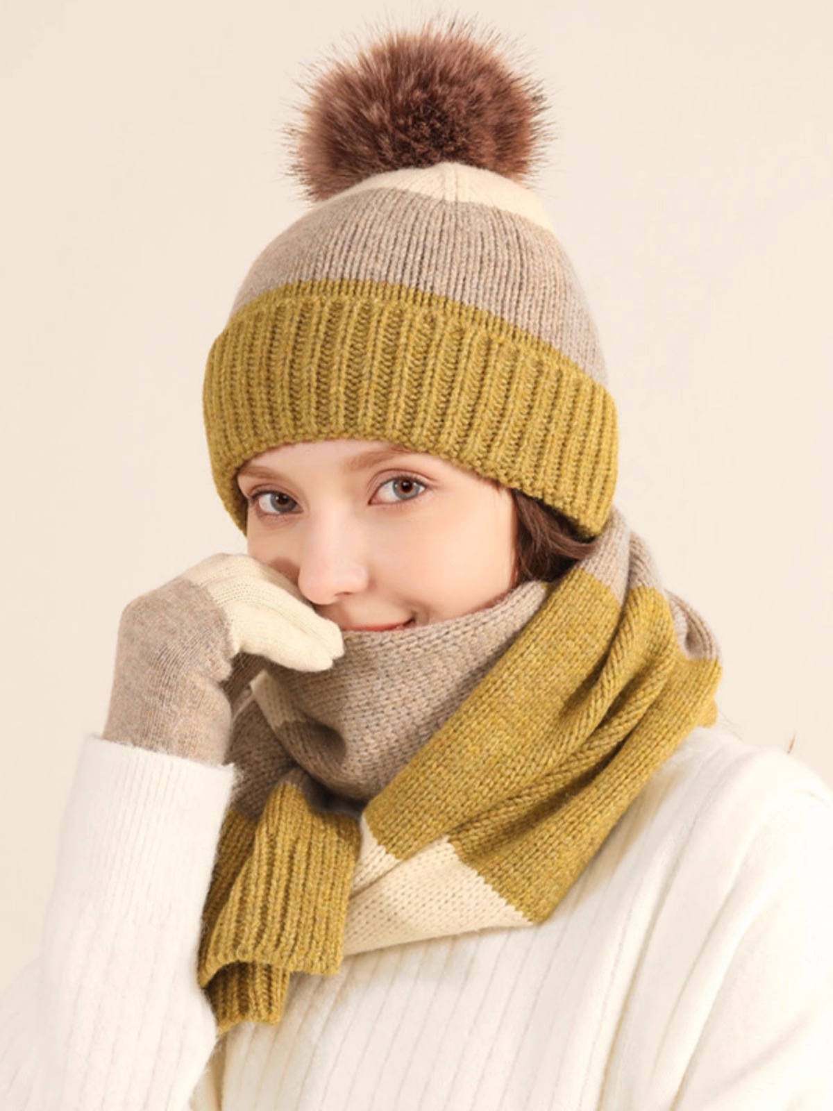 Winter Warmth Fleece Lined Knitted Hat Gloves Scarf Set for Touchscreen - 3 Piece Set 2