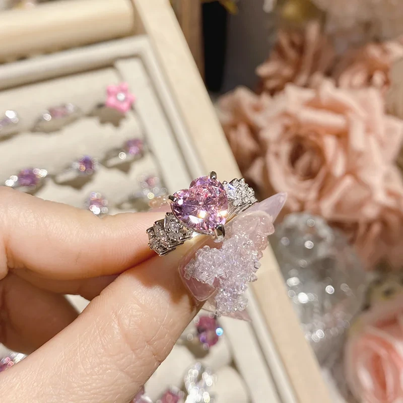 Muitos tamanhos e designs diferentes anéis baratos para meninas atacado anel de moissanite rosa barato anel de coração rosa 1