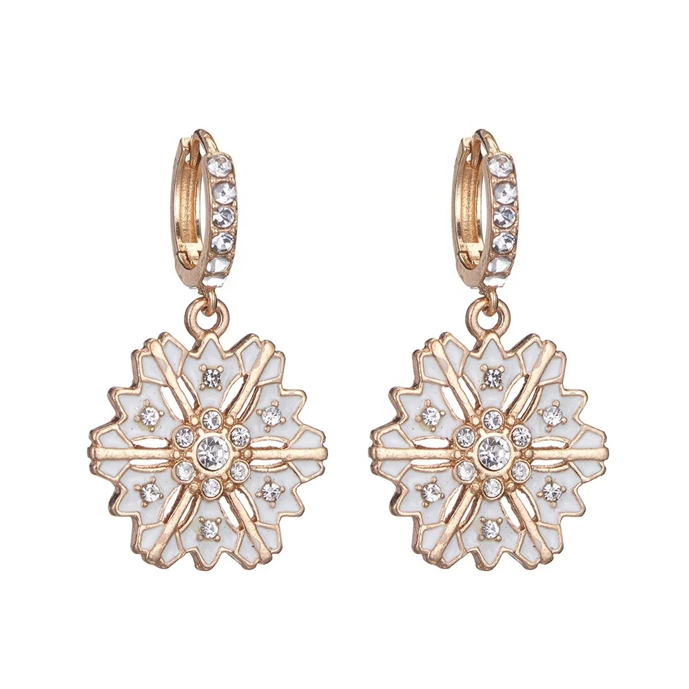 Factory Supply 8 Pairs Set Christmas Earrings Jewelry Dripping Oil Cz Christmas Jewelry For Women 1