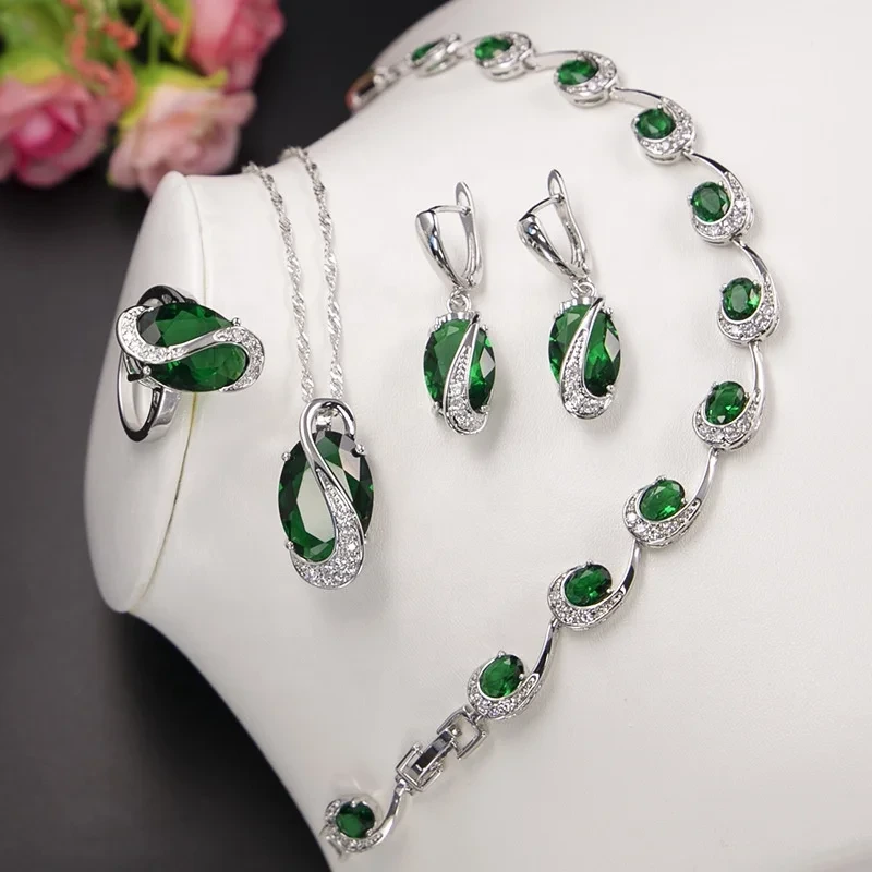 Wholesale Luxury Three Piece Round Necklace Jewelry Set Green Zircon Earnings Jewelry Set 1