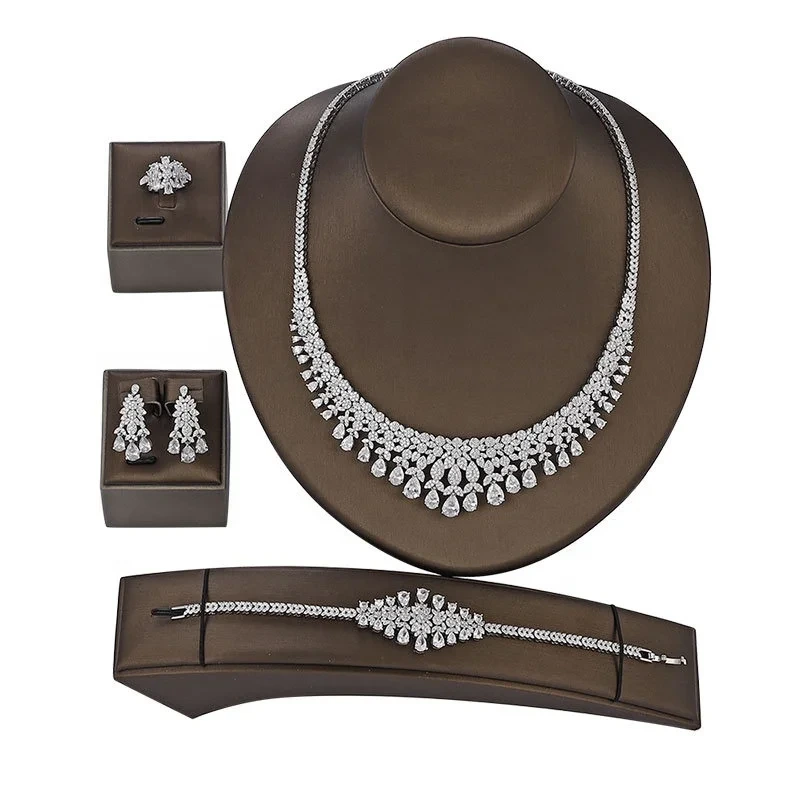 Factory Wholesale Exaggerated Zircon Jewelry Set 2021 Necklace Earrings Ring Bracelets Jewelry Sets Dubai 1
