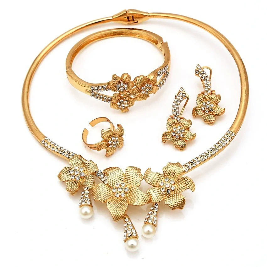 Luxurious Dubai Bridal Gold Weddingjewelry Set Fashion Jewelry Set For Girls 1