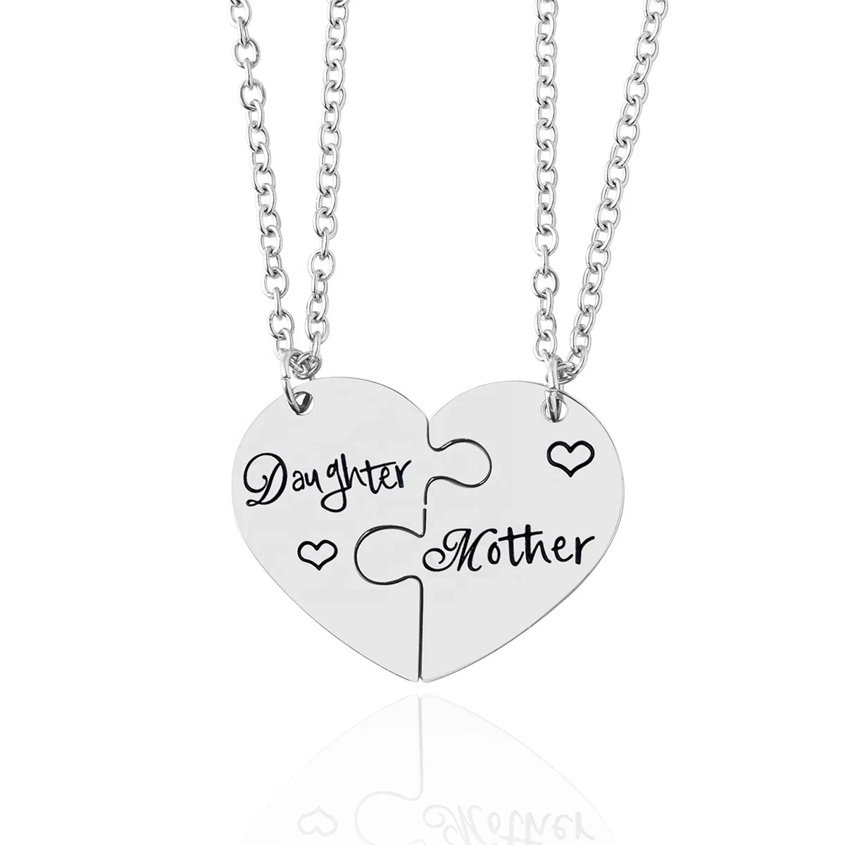 New Design Elegant Mom And Daughter Puzzle Piece Necklace Heart Shape Necklace For Mother Day Gift 1