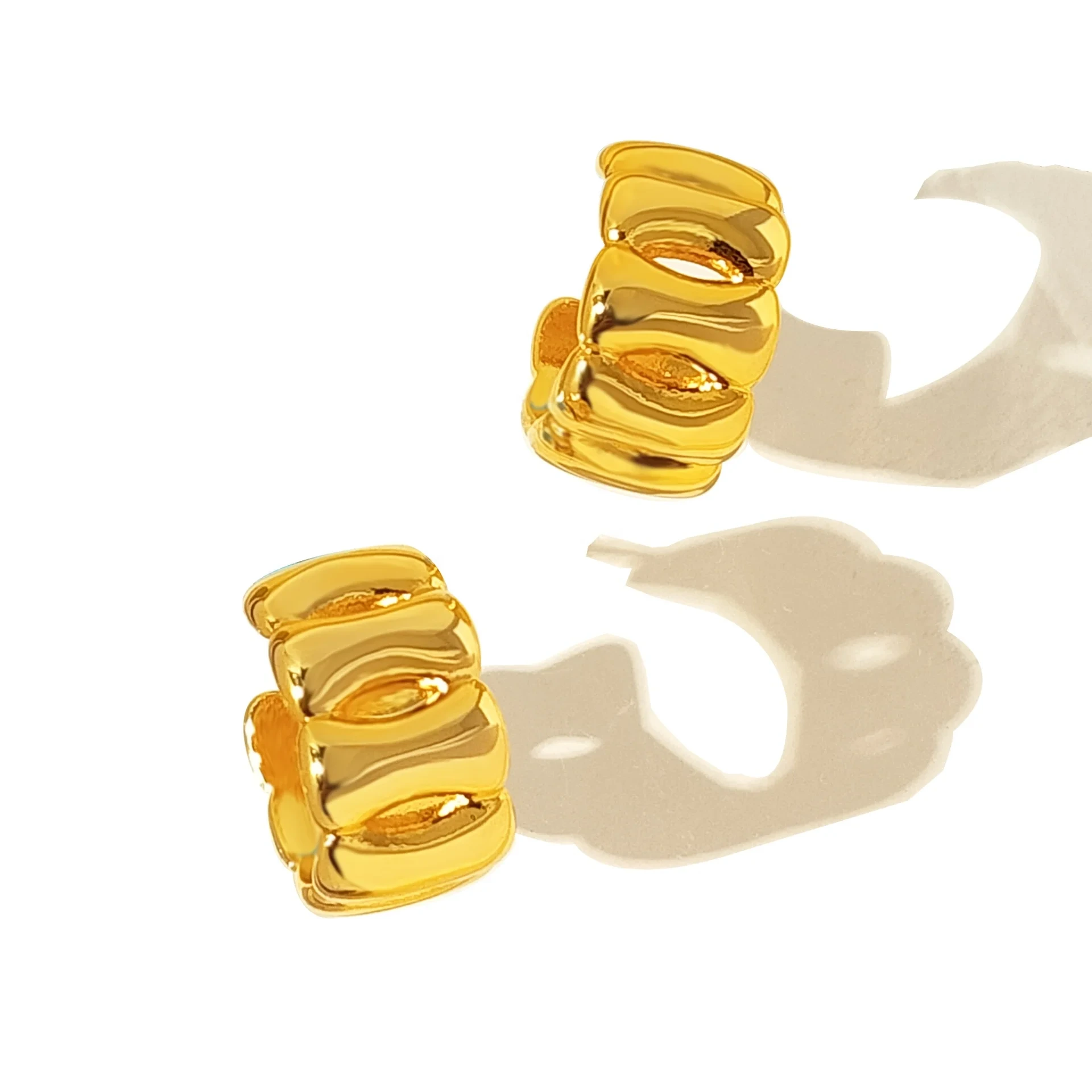 Wholesale High Polished Design 18k Gold Filled Pumpkin Stud Earrings Twisted Ruffled Cc Chunky Hoop Earring 1