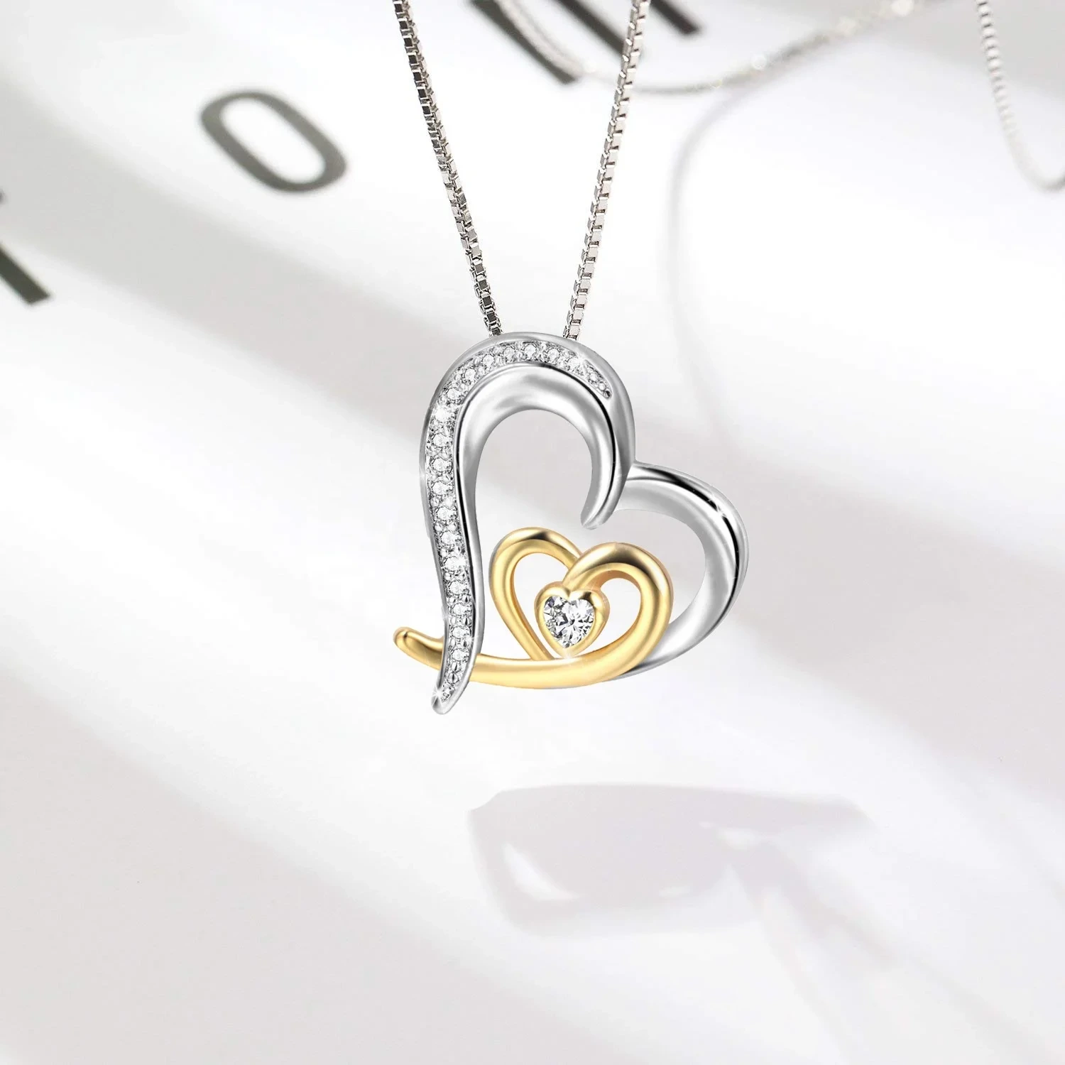 Fabricación de collares Moda Plata de ley S925 Joyería de moda Collares para niñas Collares delicados de joyería de plata 925 con corazón de oro de 18 quilates 1