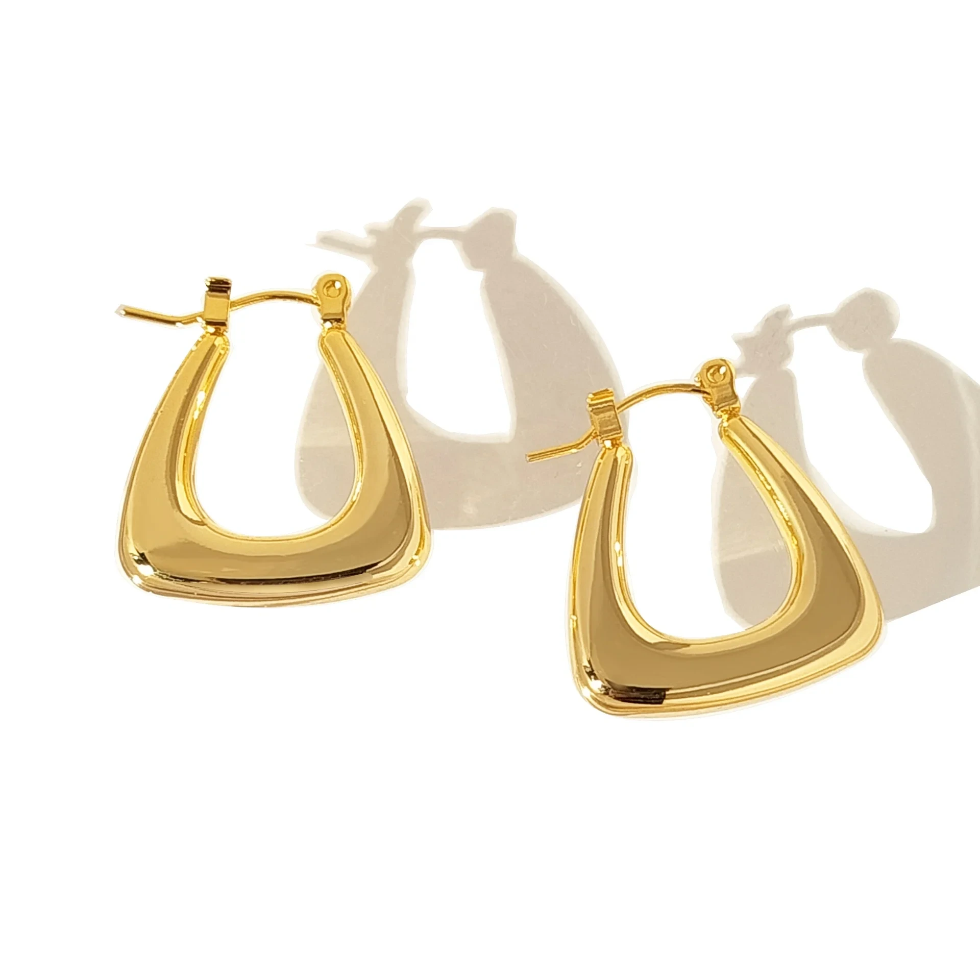 Fashion Jewelry Earrings 2024 Big Earrings Women Titanium Steel U-shaped Earrings For Women 1