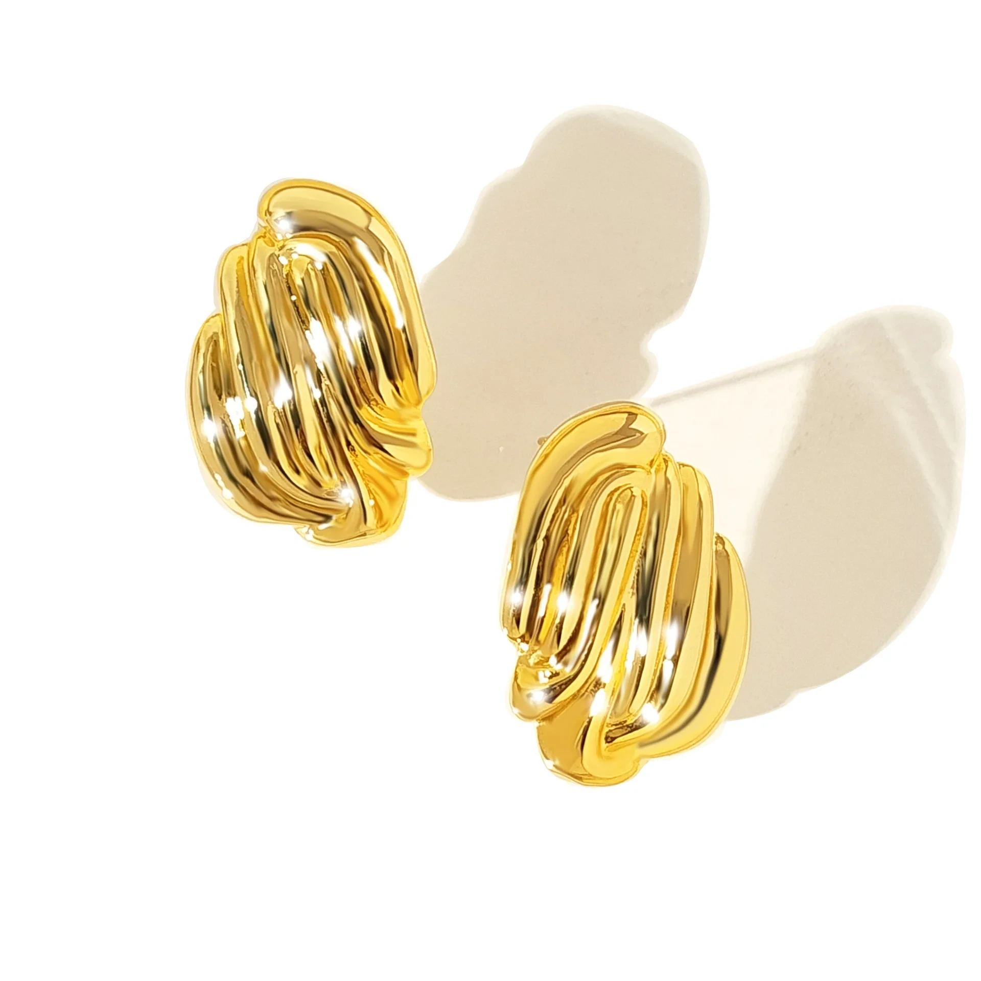 Vertical Stripe Shell Shape Classic Vintage Fashion Jewelry Stud Earrings Titanium Steel 18k Gold Plated Earrings Wholesale 1