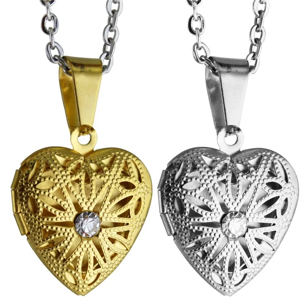 New Photo Pendant Necklace Stainless Steel Heart Photo Locket Necklace Gold Hollow Photo Pendant Necklace 1