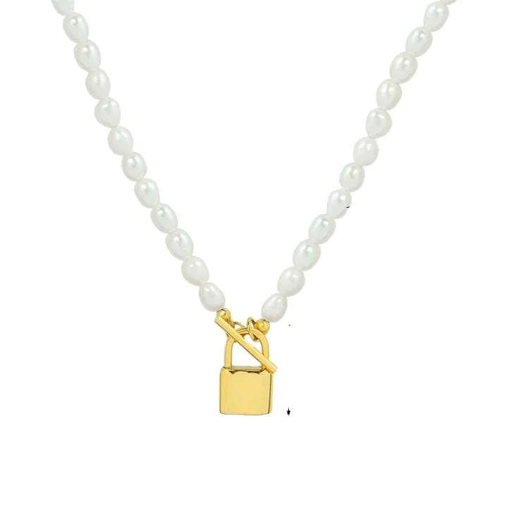 Ins Cold Wind Ot Buckle Lock Freshwater Pearl Handmade Necklace Stainless Steel Steel Plated 18k Real Gold Jewelry 1