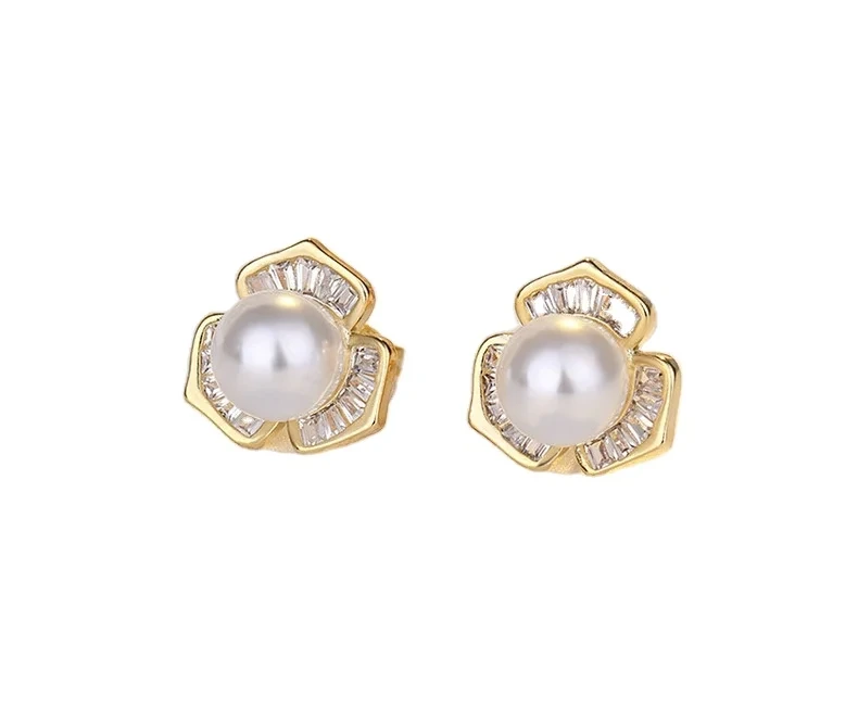 Wholesale Fashion Lovely Flowers Pearl Silver Ear Zircon Earrings Pearl Stud Earrings 925 Sterling Silver Needle For Woman 1