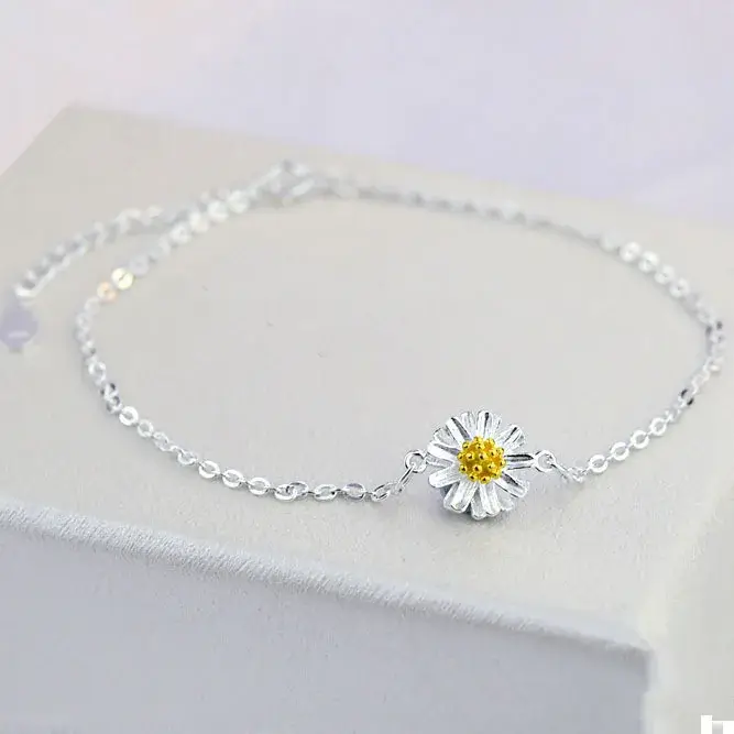 Accessorize In Style With A 925 Anklet 1
