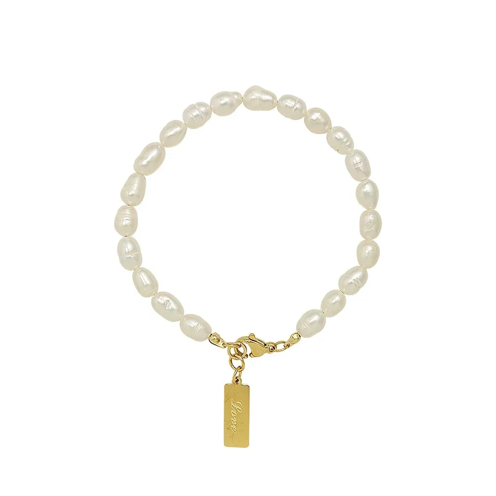 French Retro Simple Fashion Niche Titanium Steel 18k Gold Freshwater Pearl Bracelet 1