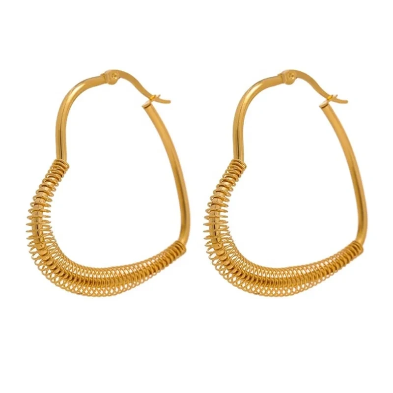 Trendy Women Jewelry Stainless Steel Heart Hoop Earrings 18k Gold Plated Jewelry Waterproof Earrings 1