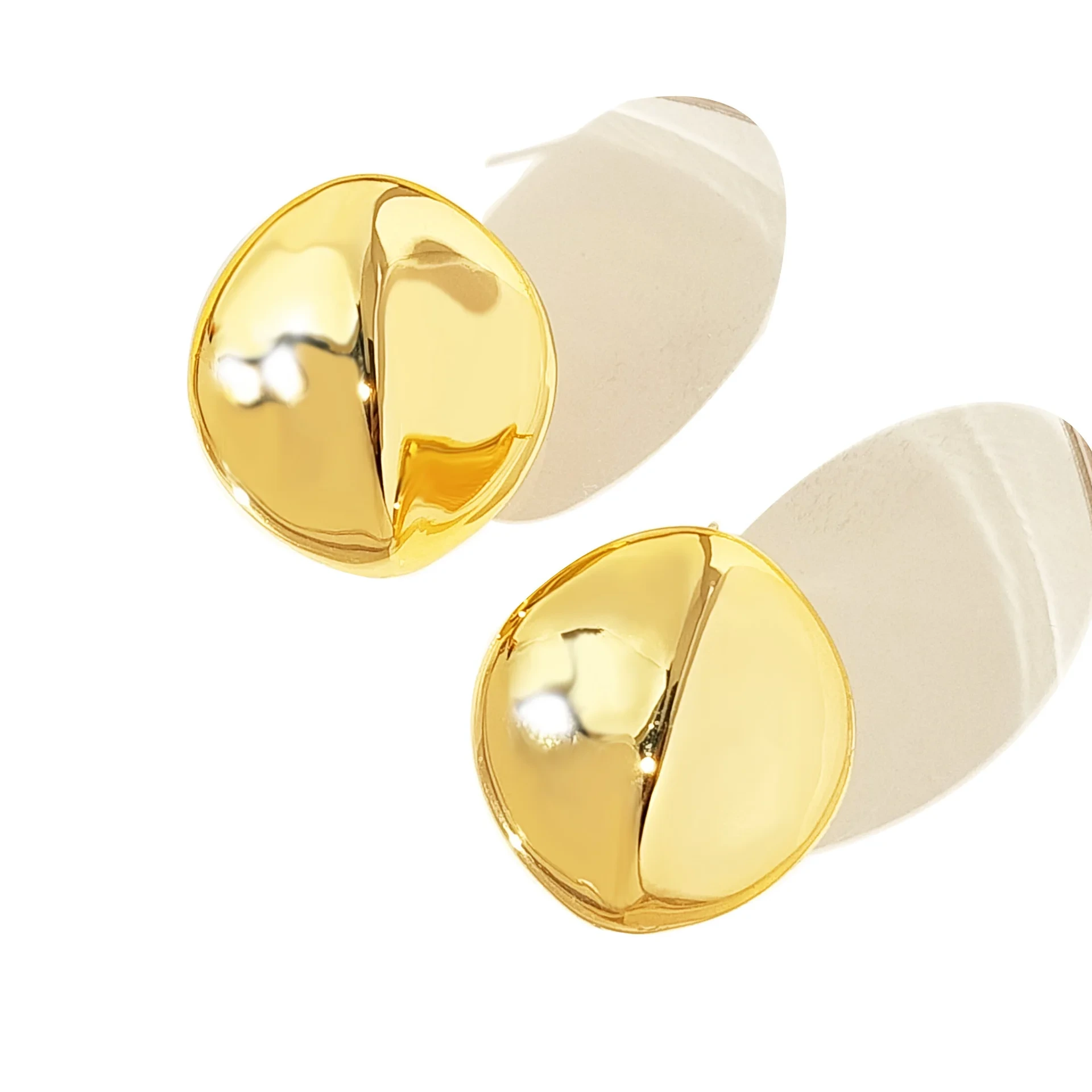 New Fashion Stainless Steel 18k Gold Plated High Polish Water Drop Titanium Stud Earrings Unique Custom Stud Earrings 1