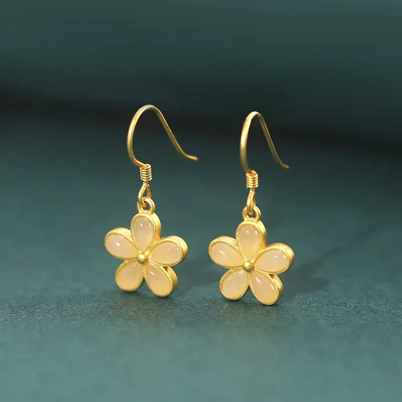 Stylish And Sophisticated: The Best SS Earrings For Every Occasion 1