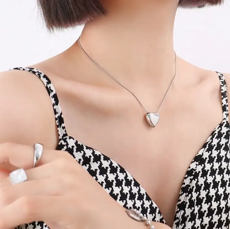 Stainless Jewelry Supplier Warmly Welcomed by SLKS Jewelry 7