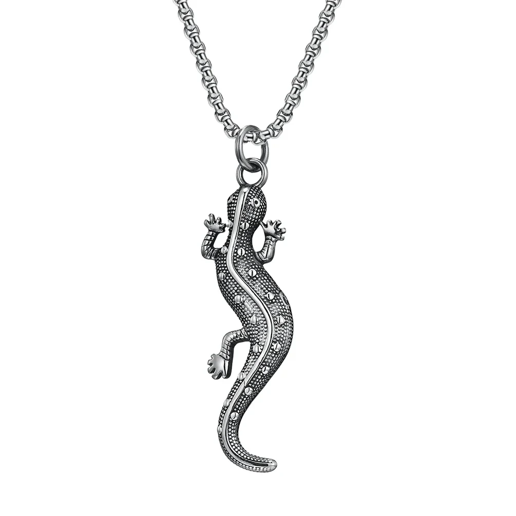 Retro Gothic Style Titanium Steel Three-legged Gecko Pendant Simulation Animal necklace design for man 1