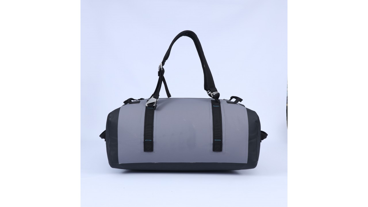 Promotional New Design Waterproof Unisex Tote Ladies Travel Bags Laptop BagTote Crossbody Shoulder Bag Dry Duffel  Bag Pack 1