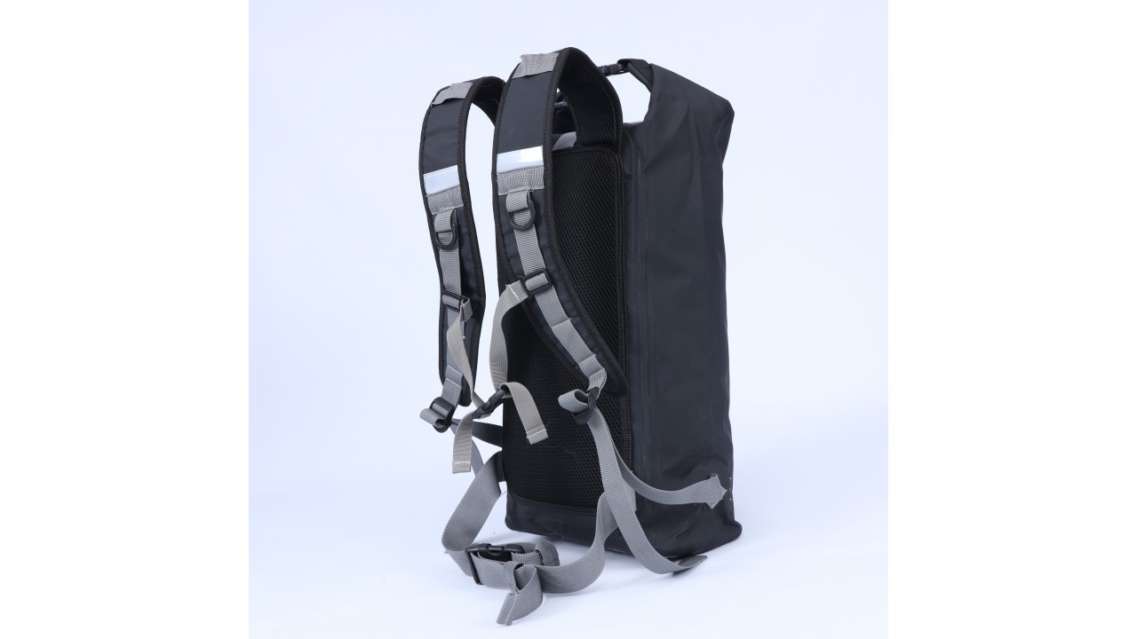25L TO 150L IPX8 OEM TPU / PVC ocean pack custom logo duffle bag large roll fashion super camping waterproof dry backpack 1