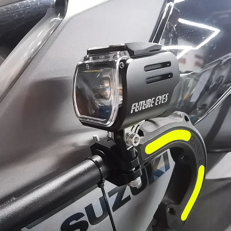 Custom Auxiliary Lamp on Motorcycle Auxiliary Lamp on Motorcycle Company 5