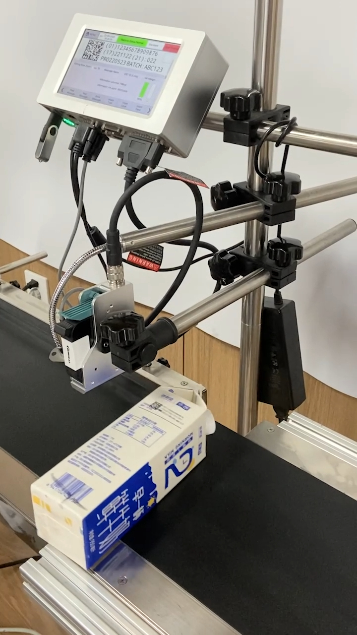 Online thermal inkjet printer printing qr code serial number for milk carton date barcode printing 1