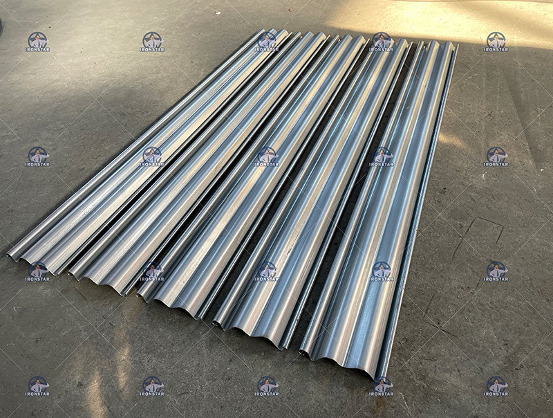 IRONSTAR w shutter door roll forming machine in America 4