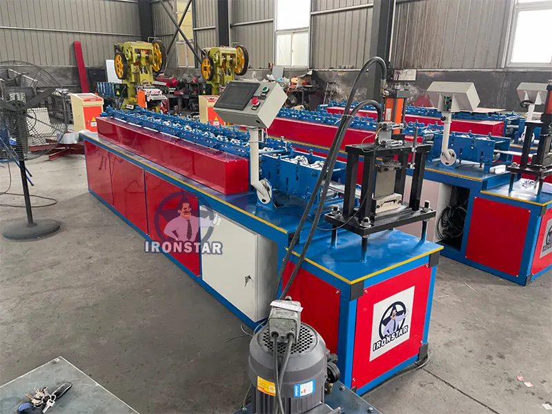 Professional Roller Shutter Door Making Machine Roller Shutter Door Making Machine Company 4
