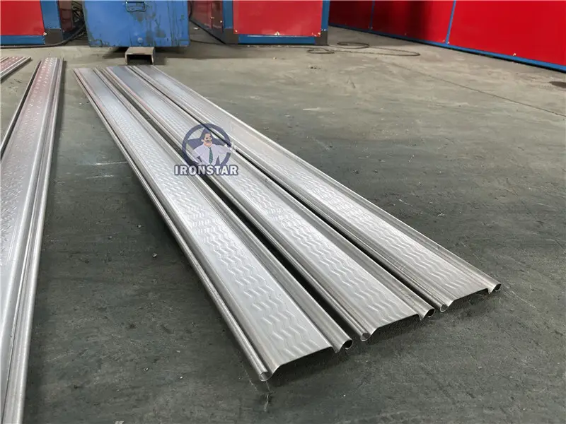 High Quality Rolling Door Machine Factory for Building 5
