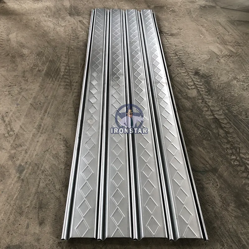 High Quality Roller Shutter Roll Forming Machine for Construction 5