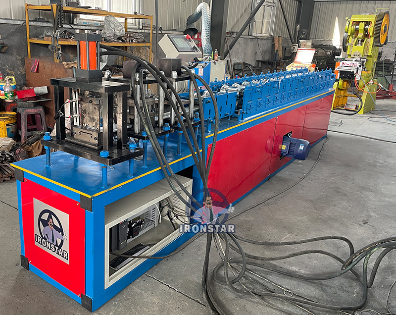 IRONSTAR perforated rolling shutter door roll forming machine in Mexico 2
