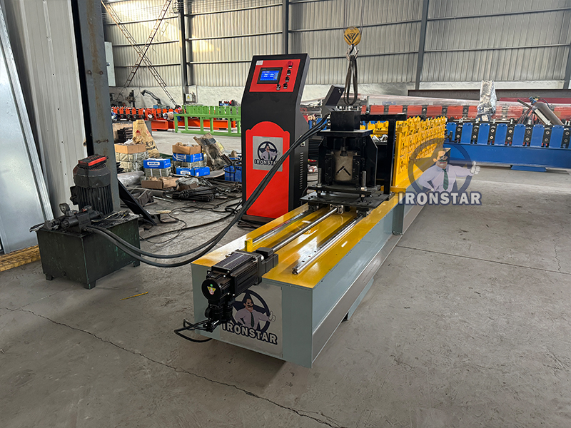 ماكينة تشكيل زاوية الخرز IRONSTAR عالية السرعة للقطع المتواصل بسرعة 30-50 متر/دقيقة، بسماكة 2.5 مم وقطر 50*50 مم، في كمبوديا 7