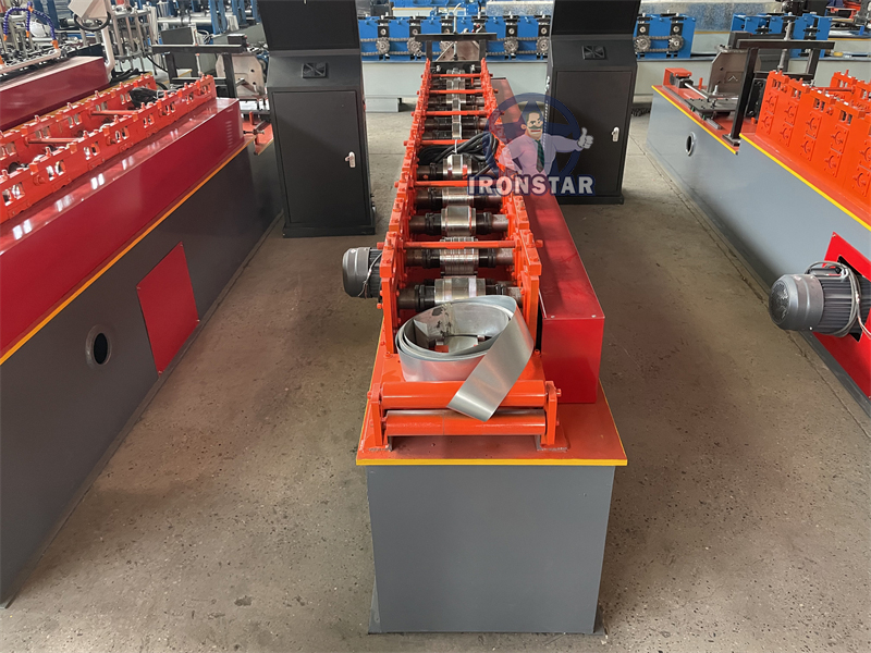 IRONSTAR C stud tracking roll forming machine in colombia 7