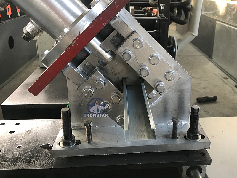 High quality C channel roll forming machine for Algeria 5