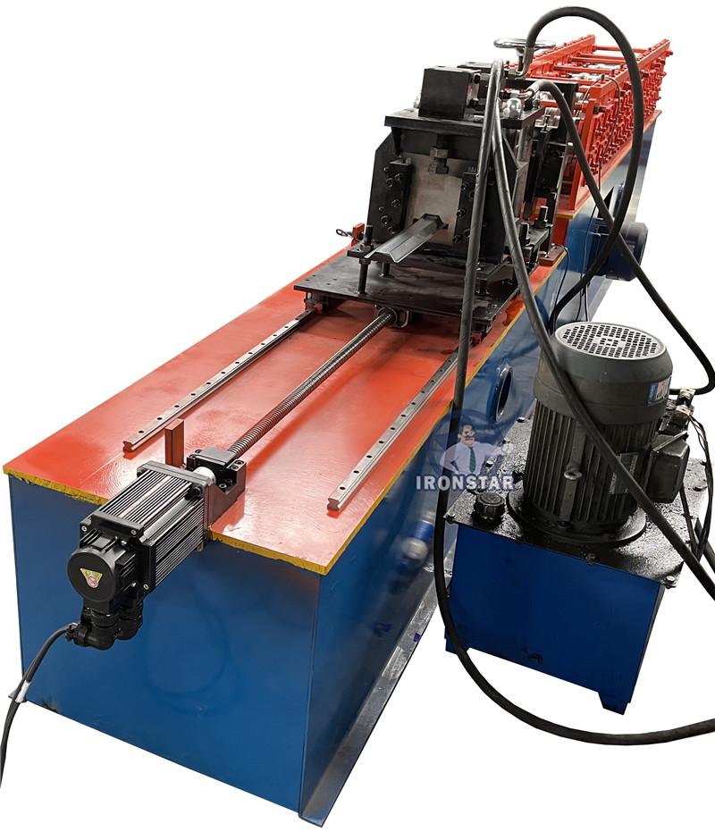Станок для профилирования гипсокартона Omega profile hat keel ceiling roll forming machine for ОАЭ 1
