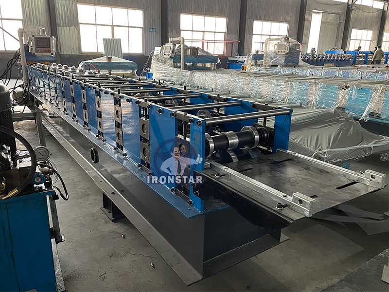 Máquina formadora de cumbreras 5