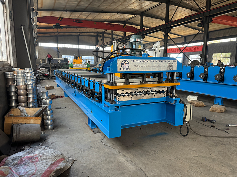 736 800 836 thin thickness 0.12 0.14-0.4mm corrugated roof sheet roll forming machine in Indonesia 7