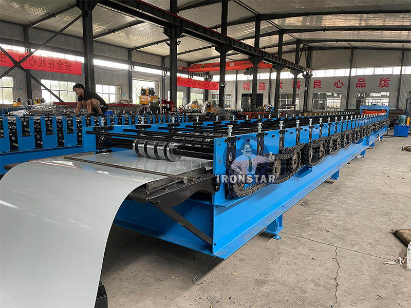 Tracking cutting trapezoidal roofing sheet roll forming machine for Saudi Arabia 7