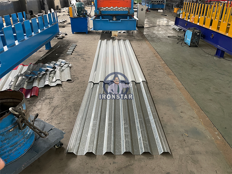 Tracking cutting trapezoidal roofing sheet roll forming machine for Saudi Arabia 9