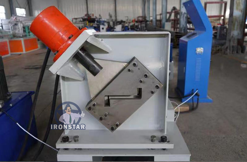 Automatic operating high speed metal z purlin steel roll forming machine 6