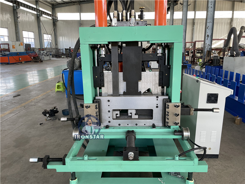 Machine de profilage de pannes interchangeables en C pour les Philippines1 5
